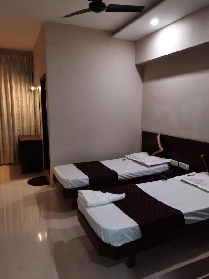Hotel Aiba Regency Коимбатур Экстерьер фото